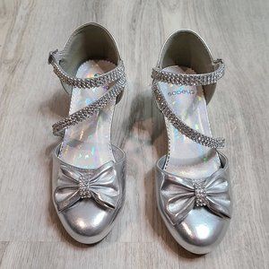 Sobeyo Girls Dress Shoes Size 2